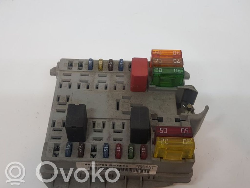 Iveco Daily 45 - 49.10 Fuse module 