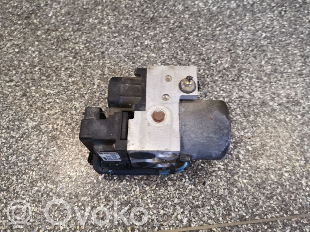 Nissan Primera ABS Pump 