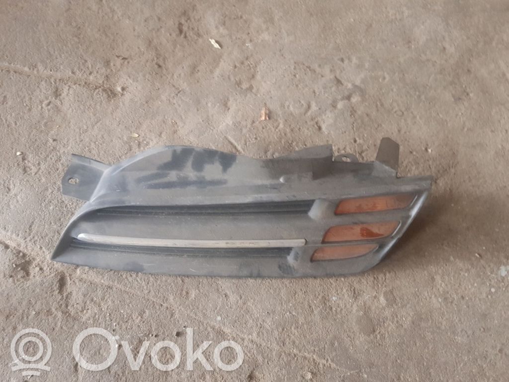 Nissan Micra Apakšējais režģis (trīsdaļīgs) 