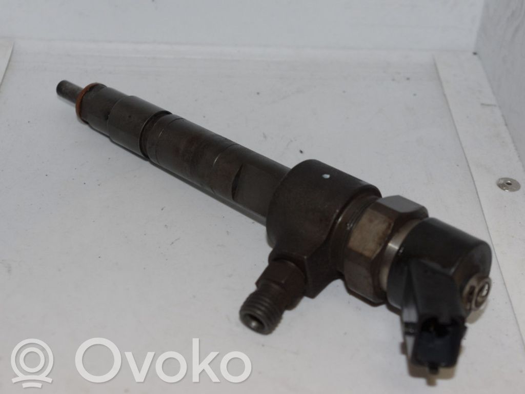 Inyector de combustible   0445110002