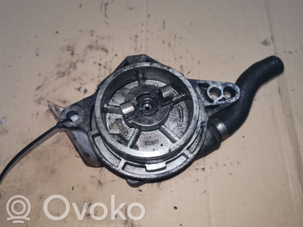 BMW 3 E46 Vacuum pump 