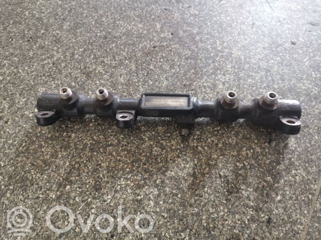 Jaguar X-Type Fuel main line pipe 