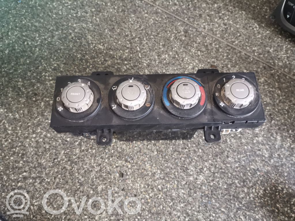KIA Carnival Climate control unit 