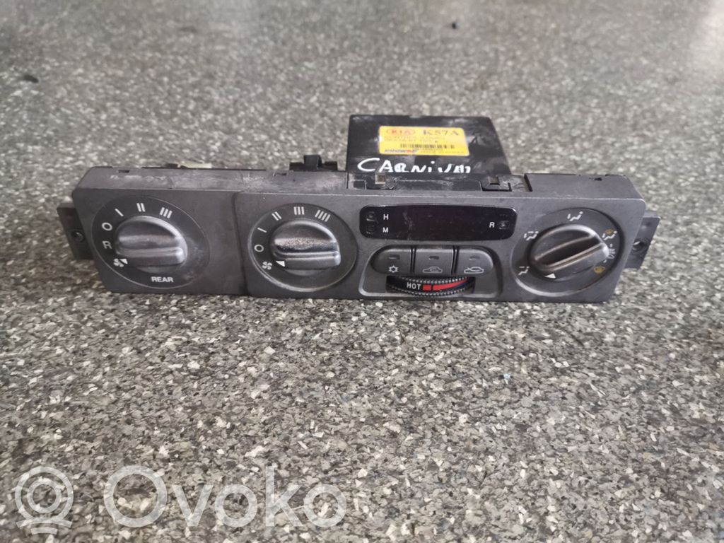 KIA Carnival Climate control unit 
