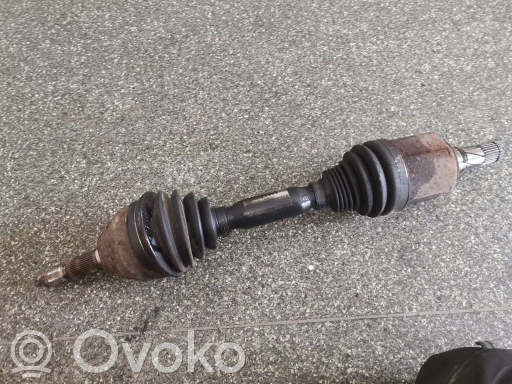 Opel Astra H Etuvetoakseli 