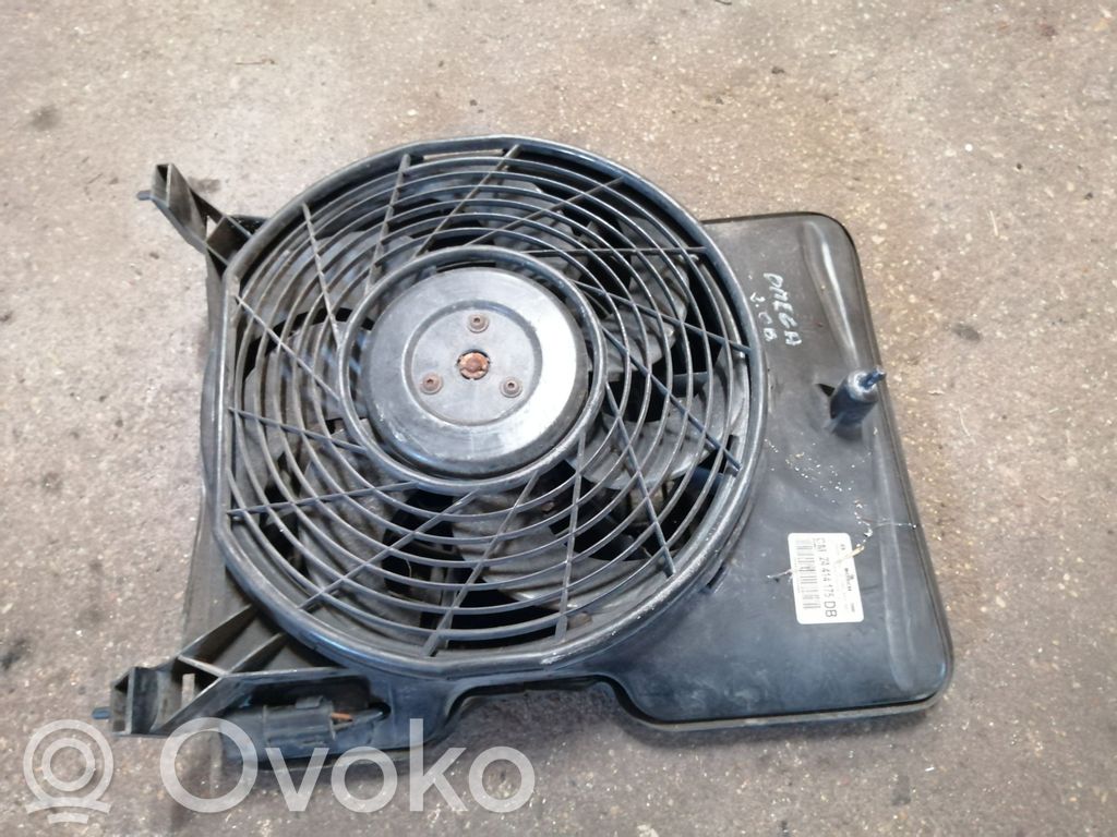Opel Omega B2 Wentylator chłodnicy klimatyzacji A/C 