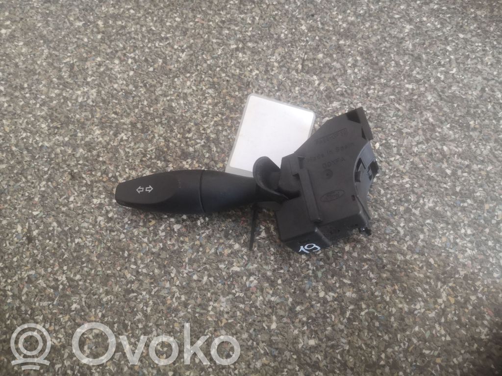 Ford Focus Ручка поворотов/ фонарей 