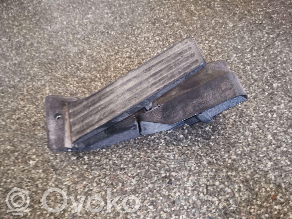 BMW 1 E81 E87 Gaspedal 
