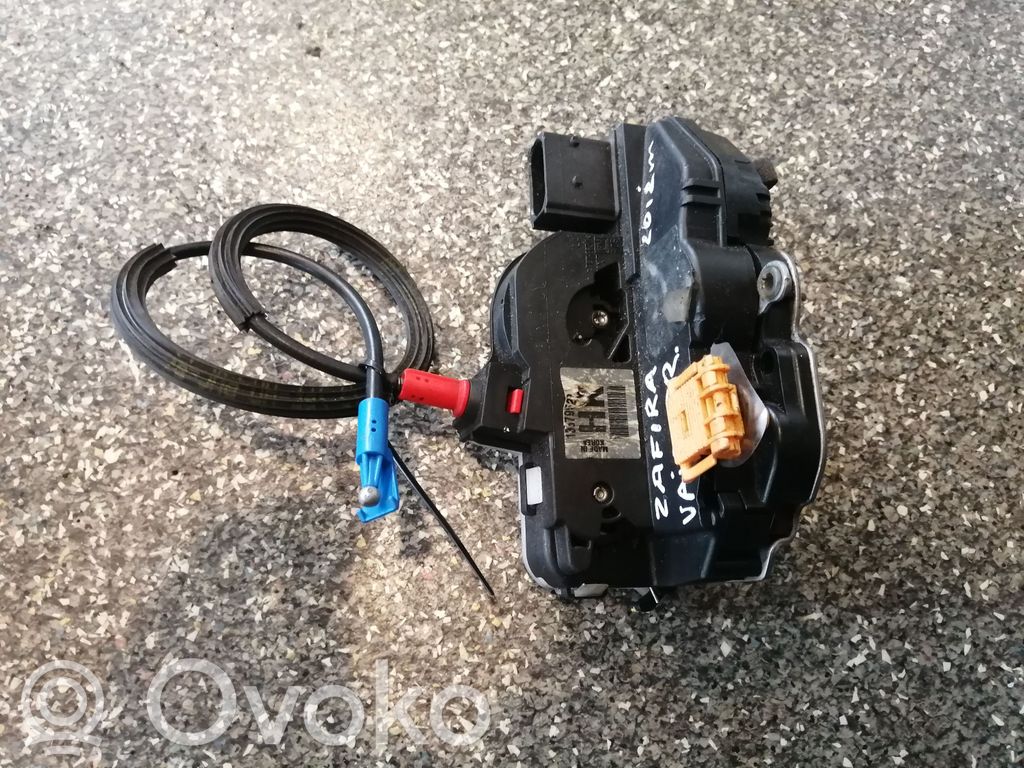 Opel Astra J Etuoven lukko 