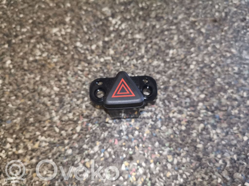 Chevrolet Cruze Hazard light switch 