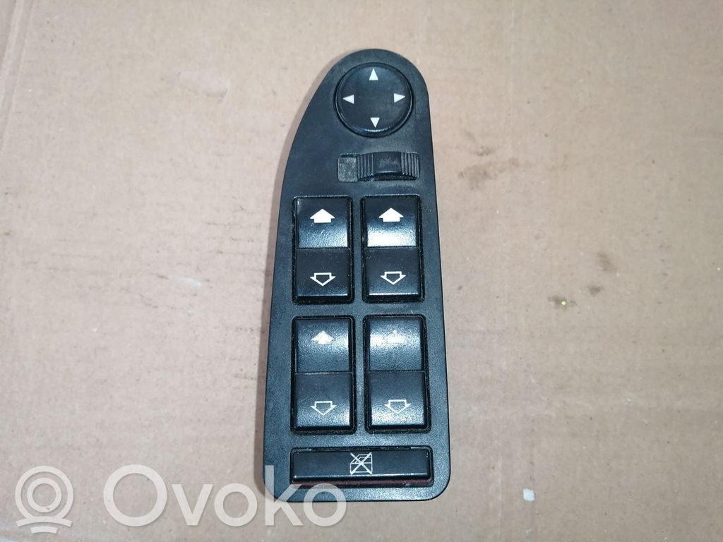 BMW 5 E39 Electric window control switch 