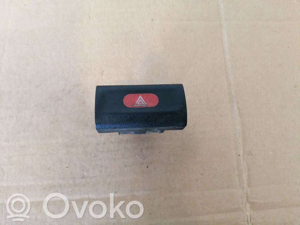 Opel Vectra B Hazard light switch 