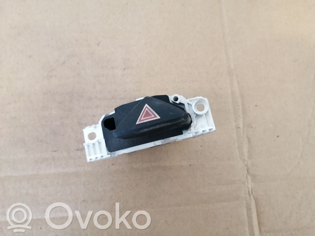 Ford Focus Hazard light switch 