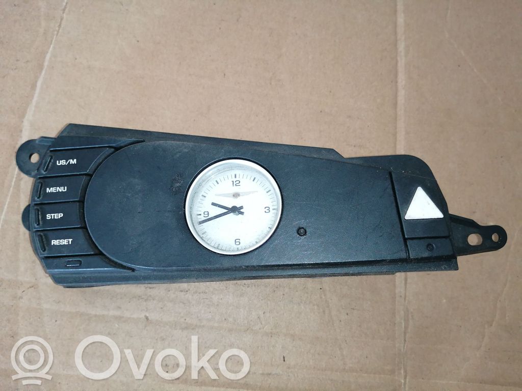 Chrysler Pacifica Clock 