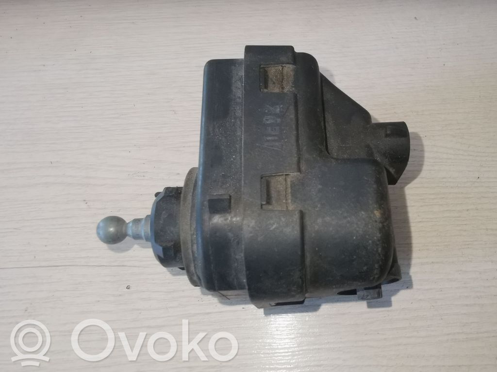Renault Safrane Scheinwerferstellmotor 