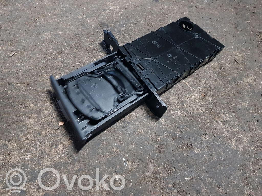BMW 3 E90 E91 Cup holder 