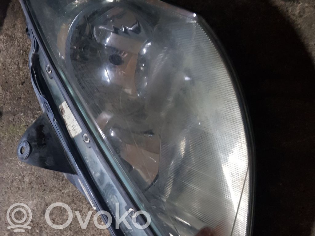 Ford Focus Headlight/headlamp 