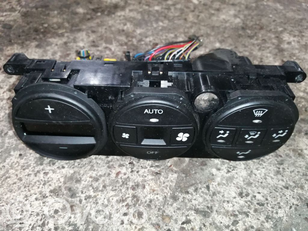 Opel Vectra B Climate control unit 