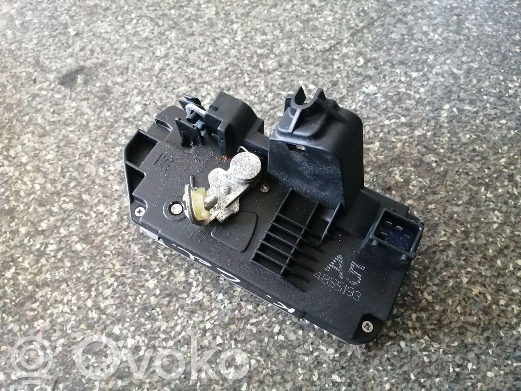 Saab 9-5 Aizmugurē slēdzene 