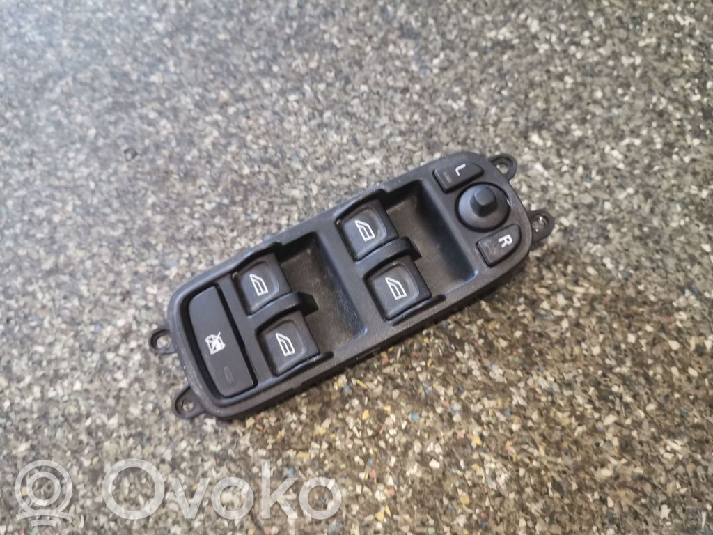 Volvo V50 Electric window control switch 