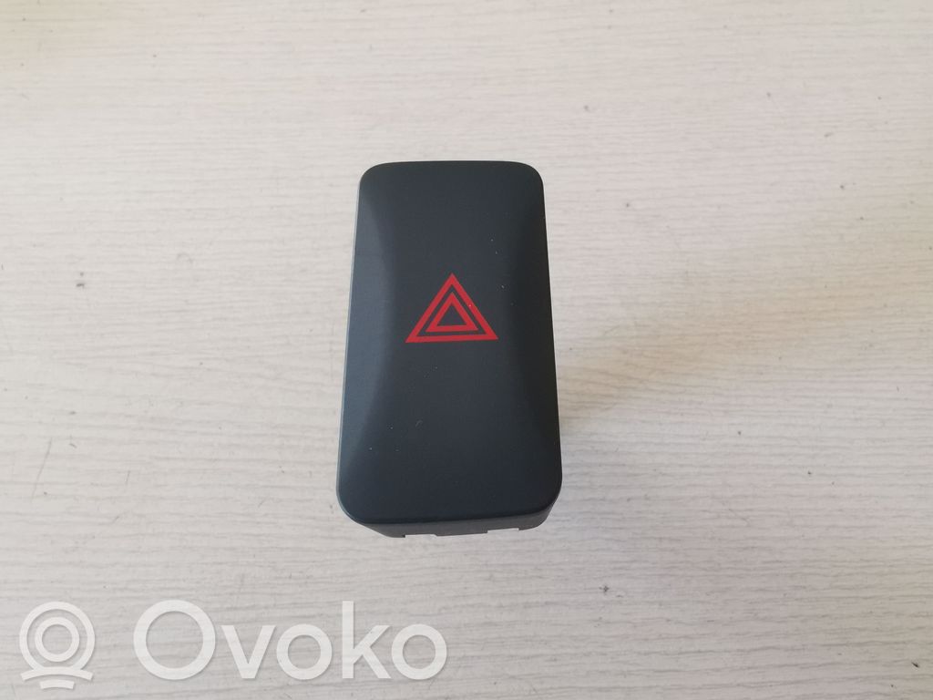 Nissan Leaf I (ZE0) Hazard light switch 