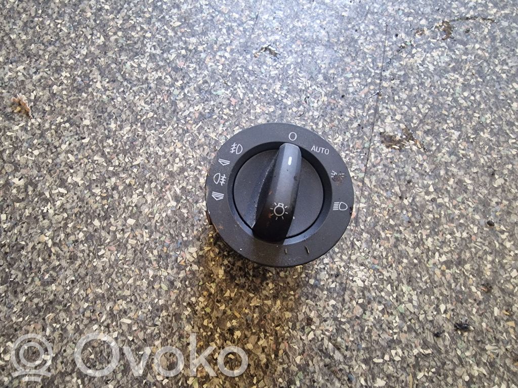 Audi A6 S6 C6 4F Light switch 