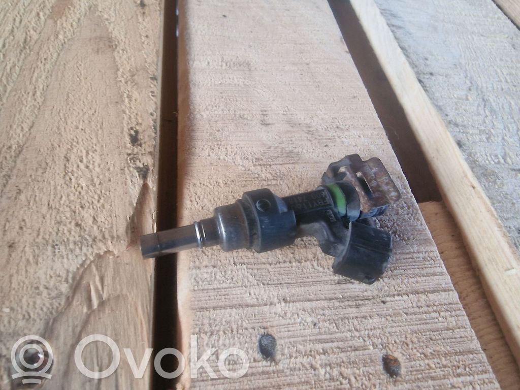Nissan Note (E11) Inyector de combustible 
