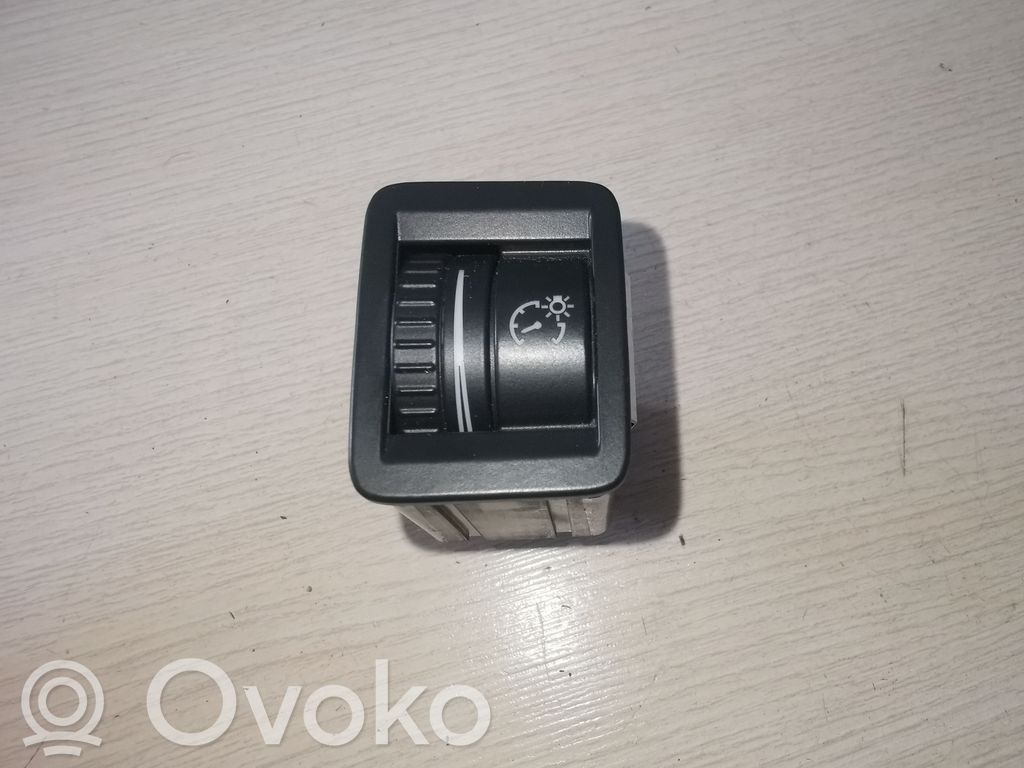 Volkswagen PASSAT B7 Other switches/knobs/shifts 