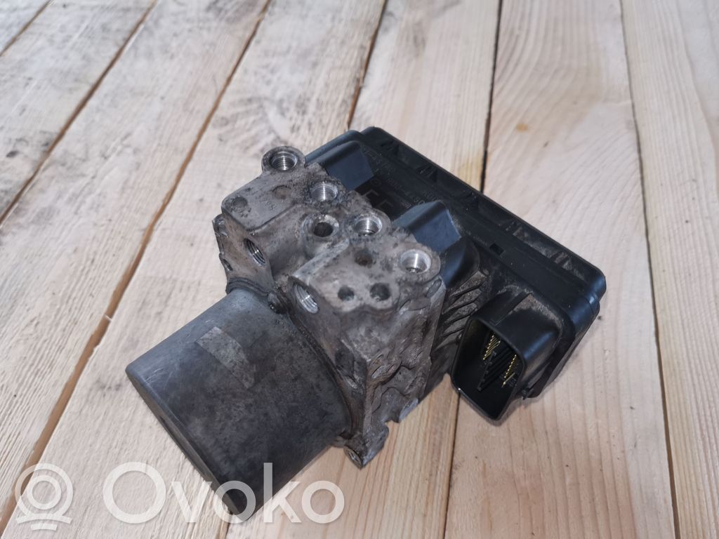 Mazda 6 ABS bloks 