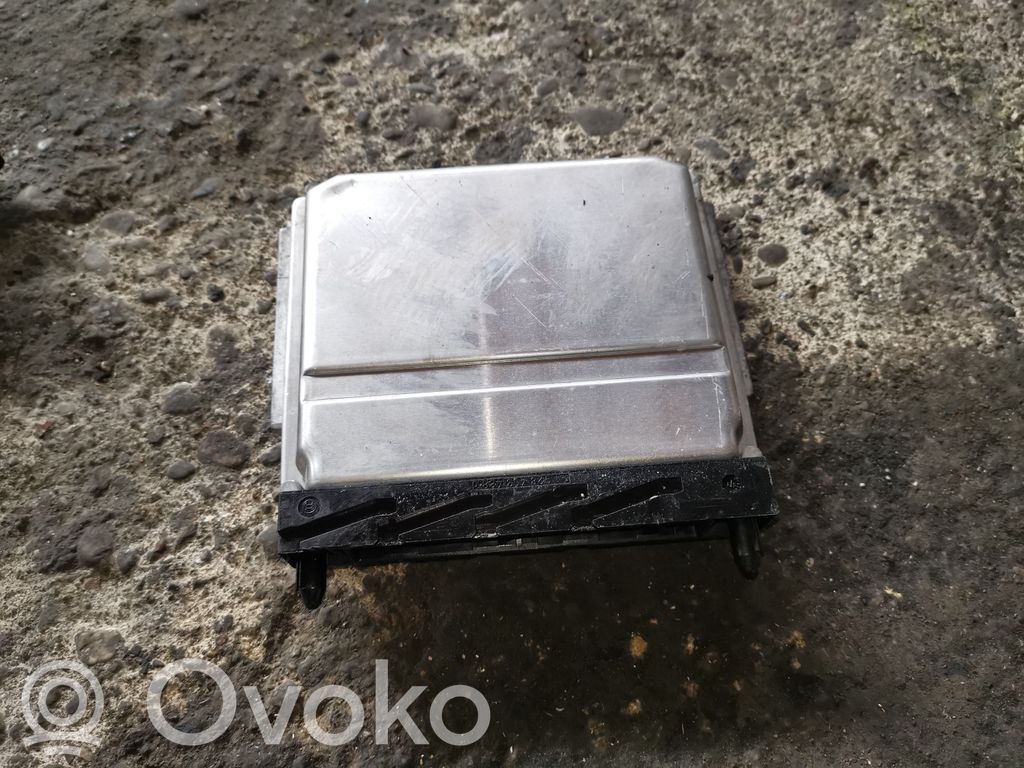 Volvo V70 Engine control unit/module 