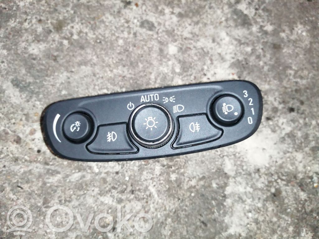 Opel Mokka X Light switch 