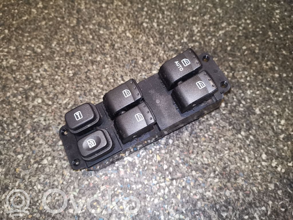 SsangYong Korando Electric window control switch 
