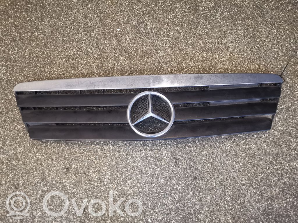 Mercedes-Benz A W168 Front grill 