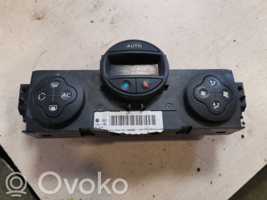 Renault Megane II Climate control unit 