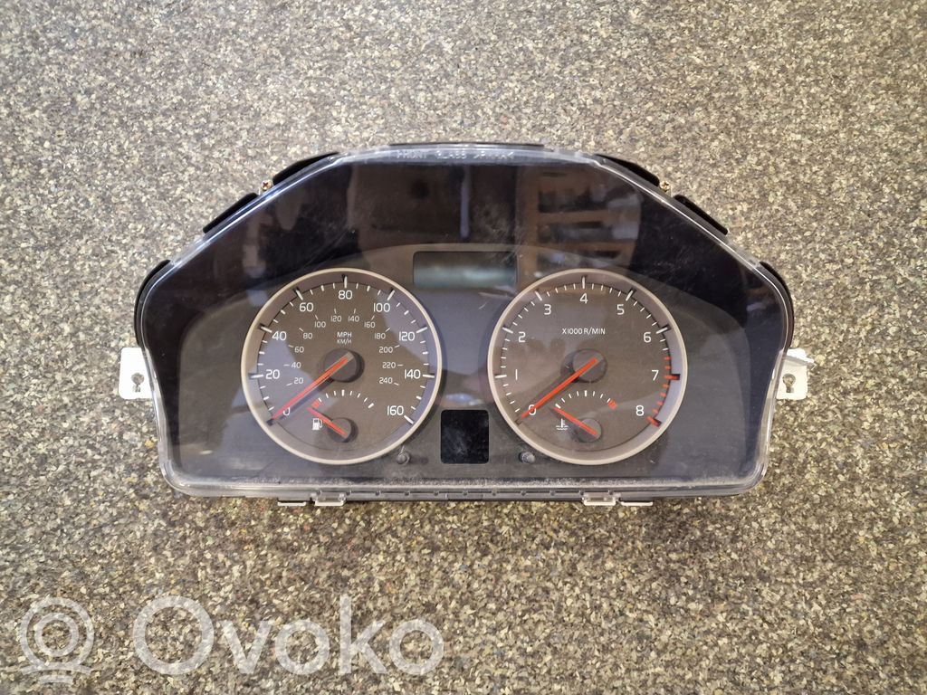 Volvo S40 Speedometer (instrument cluster) 