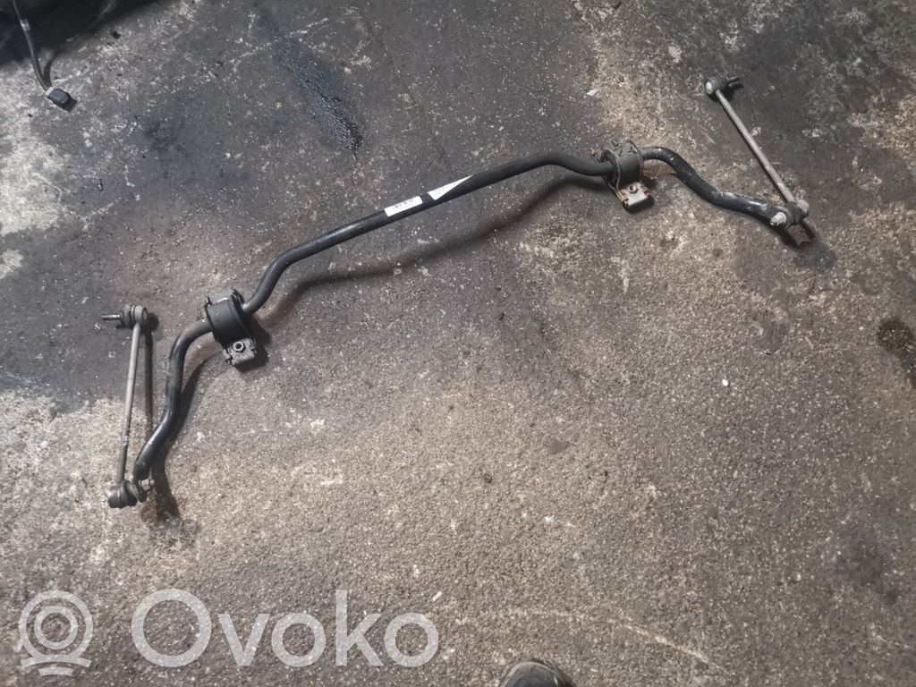 Stabilisator vorne   04877679AE