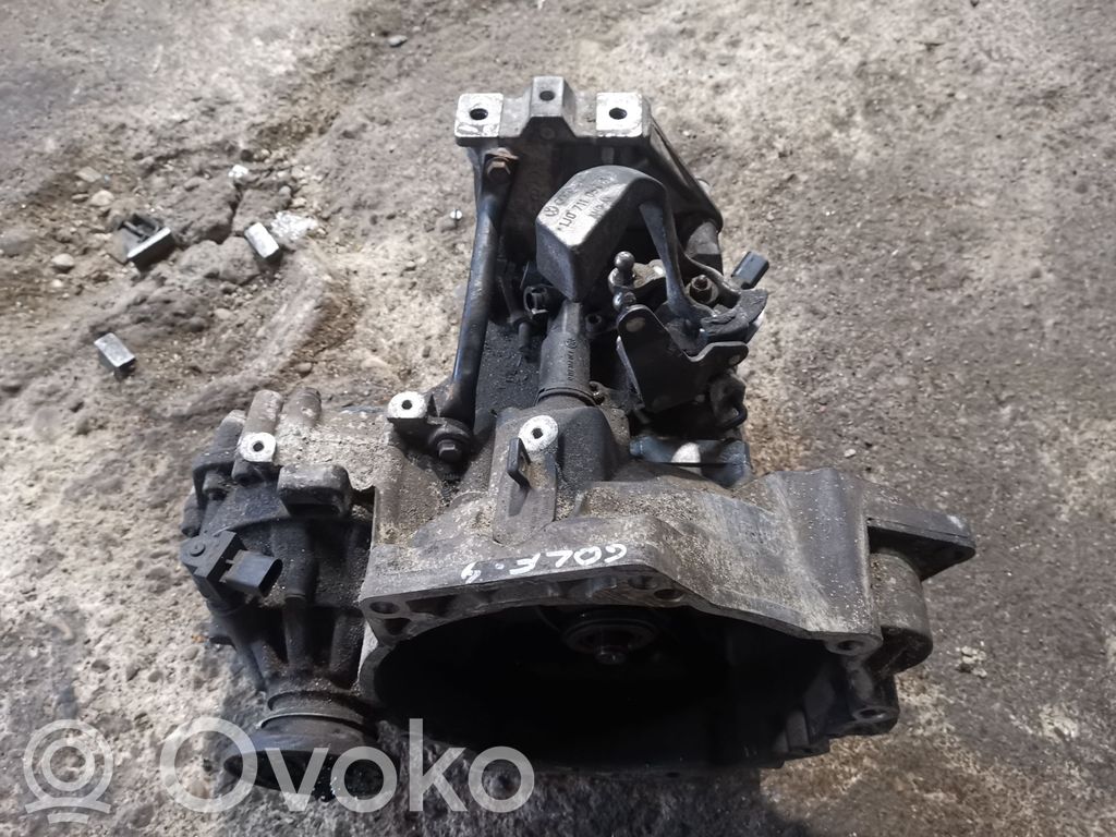 Volkswagen Golf IV Manual 5 speed gearbox 