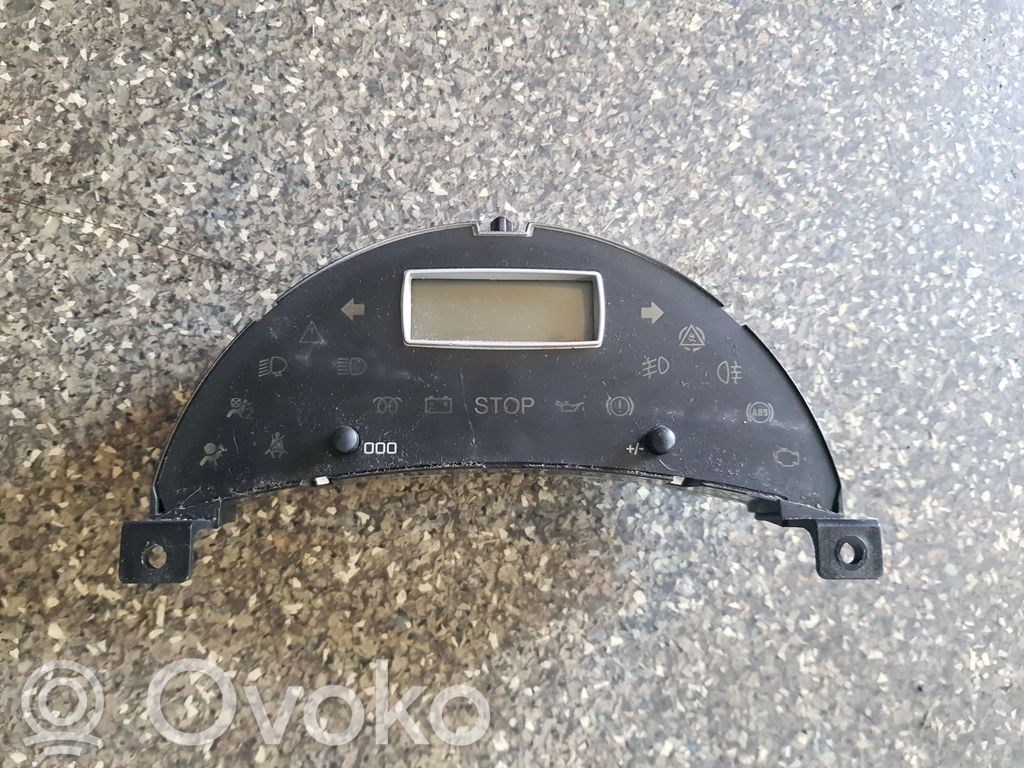 Peugeot 807 Screen/display/small screen 