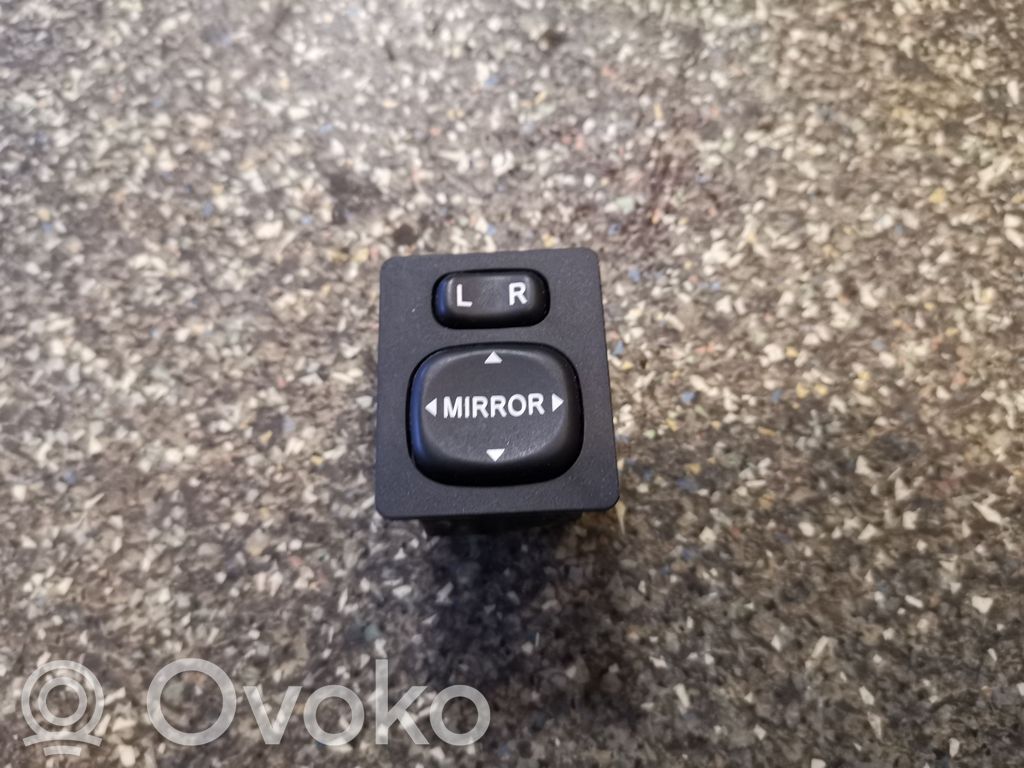 Toyota Verso Wing mirror switch 