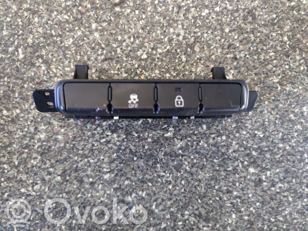 KIA Ceed Central locking switch button 