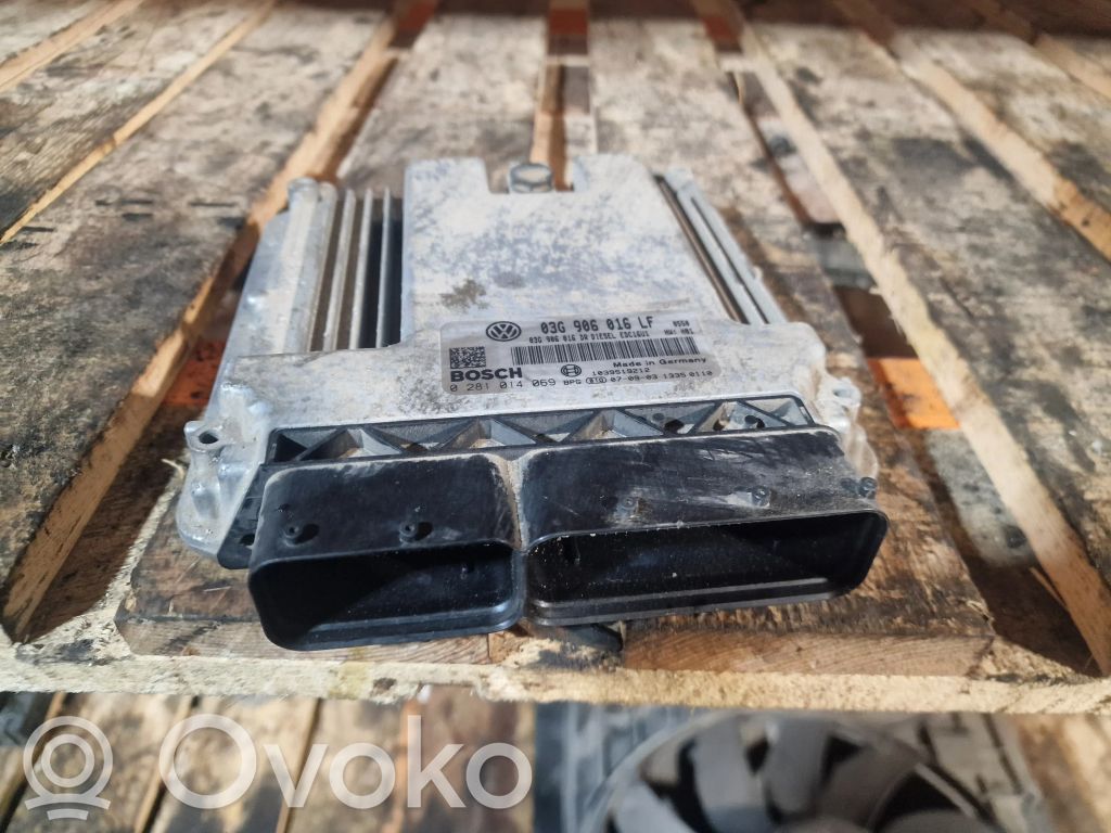 Volkswagen Caddy Engine control unit/module 