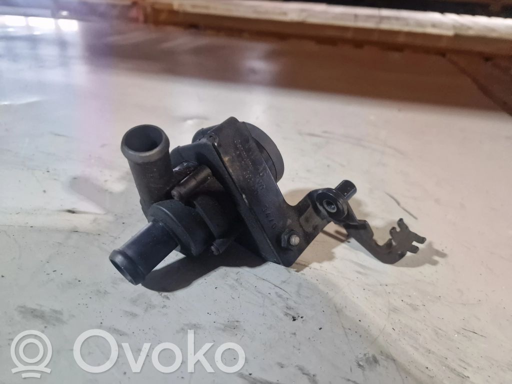Volkswagen Scirocco Sähköinen jäähdytysnesteen apupumppu 