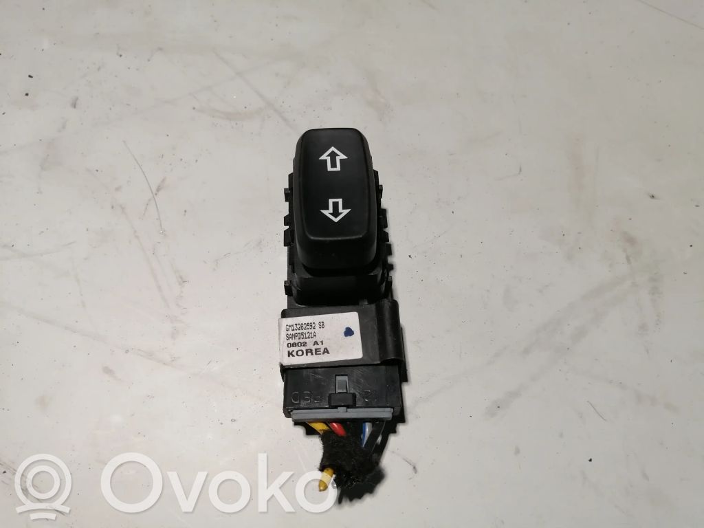 Opel Insignia A Seat control switch 