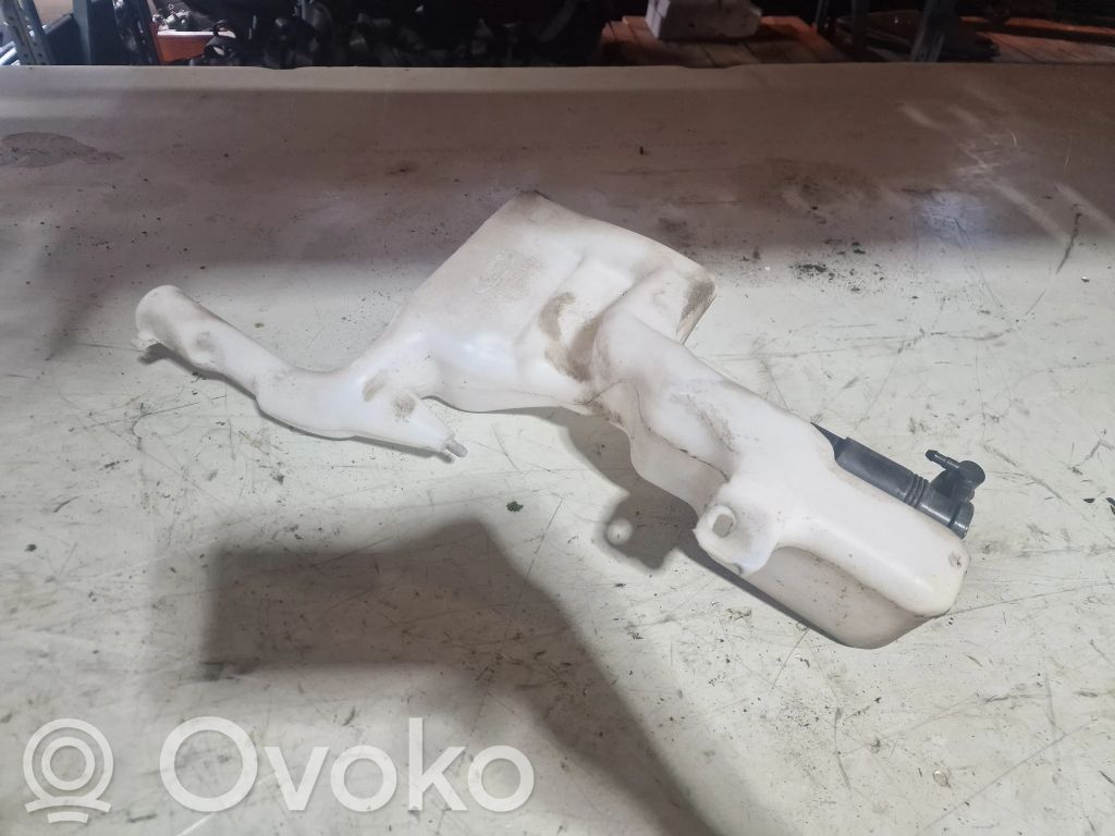 Ford Fiesta Logu šķidruma tvertne 