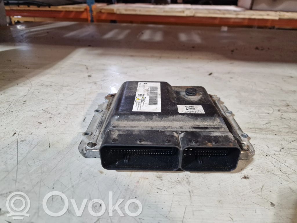 Opel Meriva B Engine control unit/module 