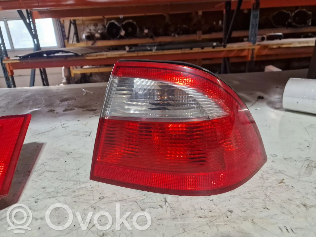 Rear/tail lights