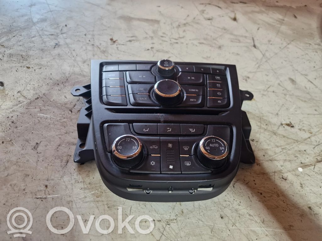 Buick Encore I Climate control unit 