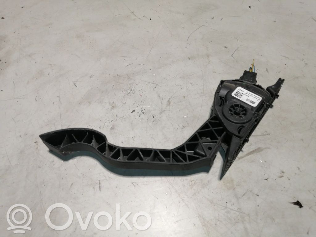 Ford Kuga II Accelerator throttle pedal 