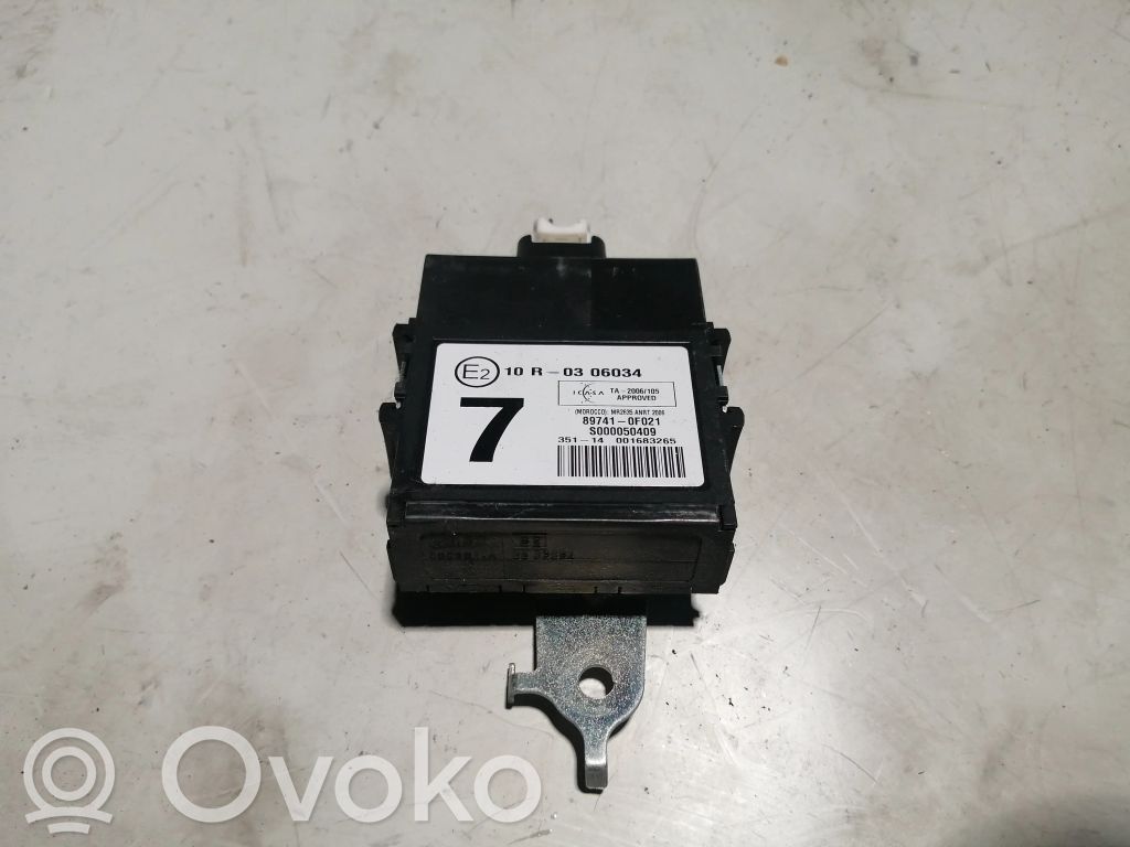 Toyota Verso Door control unit/module 