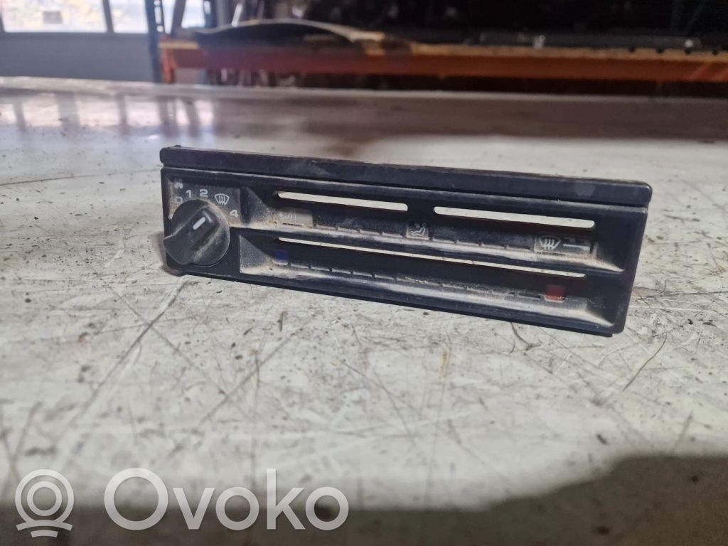 Volkswagen Transporter - Caravelle T4 Panel klimatyzacji 